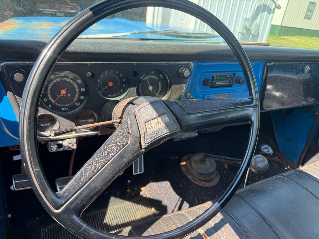 1972 GMC Sierra 2500 19