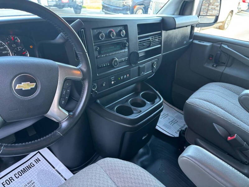 2019 Chevrolet Express 2500