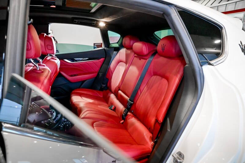 2022 Maserati Levante Modena