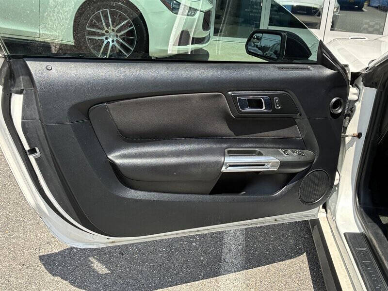 2017 Ford Mustang GT Premium