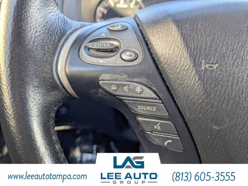 2014 Nissan Pathfinder SL