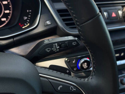 2019 Audi Q5 quattro Prestige 45 TFSI