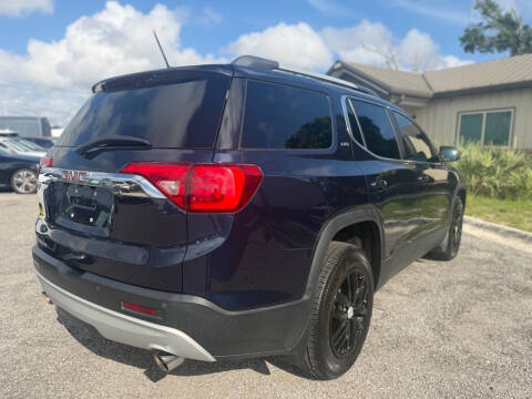 2017 GMC Acadia SLT-1