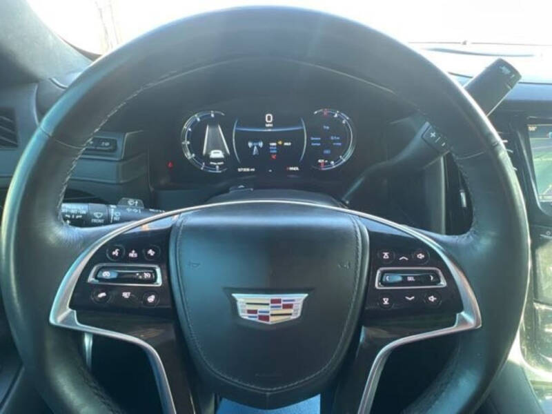 2018 Cadillac Escalade Platinum