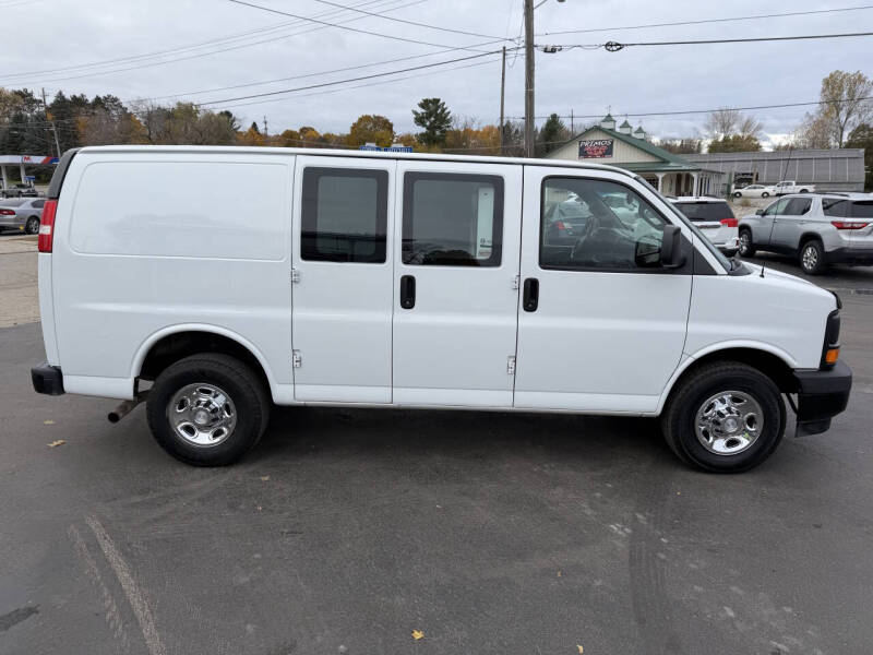 2017 Chevrolet Express 2500
