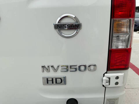 2012 Nissan NV