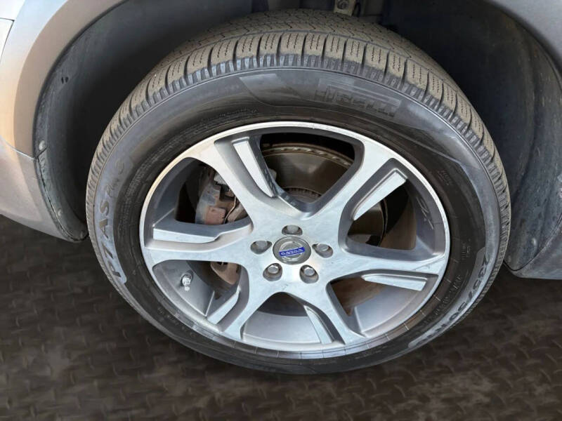 2012 Volvo XC70