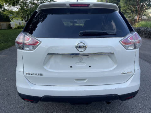 2015 Nissan Rogue SL