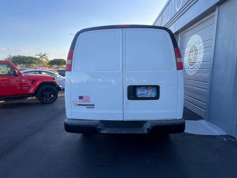 2016 Chevrolet Express 3500