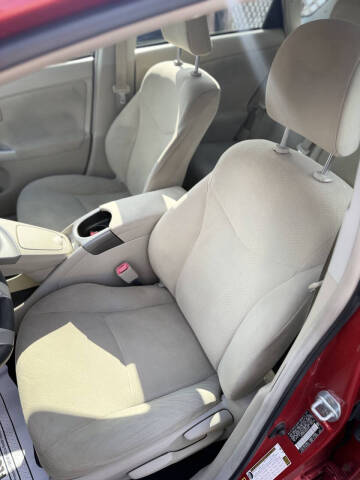 2013 Toyota Prius Three