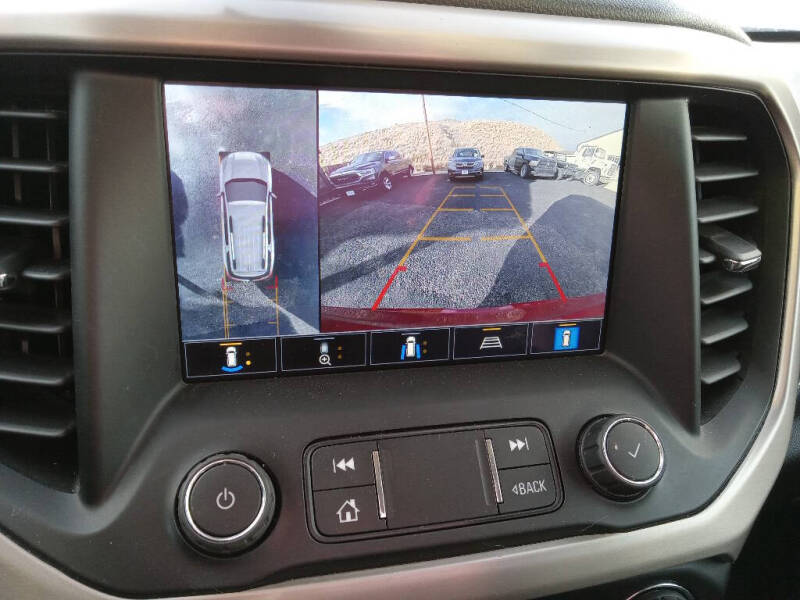 2021 GMC Acadia Denali