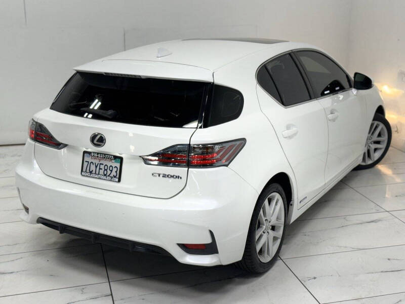 2014 Lexus CT 200h
