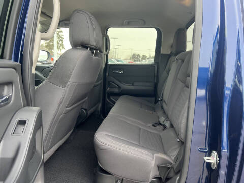 2022 Nissan Frontier SV