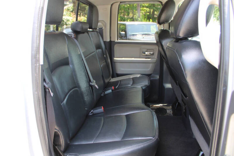2012 RAM 1500 SLT