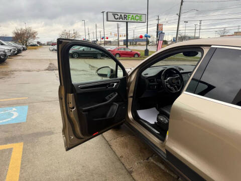 2018 Porsche Macan S