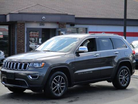2017 Jeep Grand Cherokee for sale at Lynnway Auto Sales Inc in Lynn MA