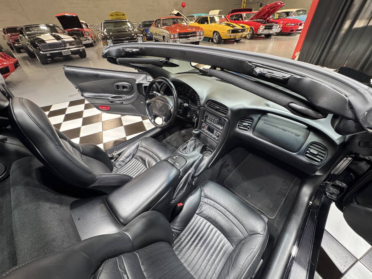 2001 Chevrolet Corvette 28
