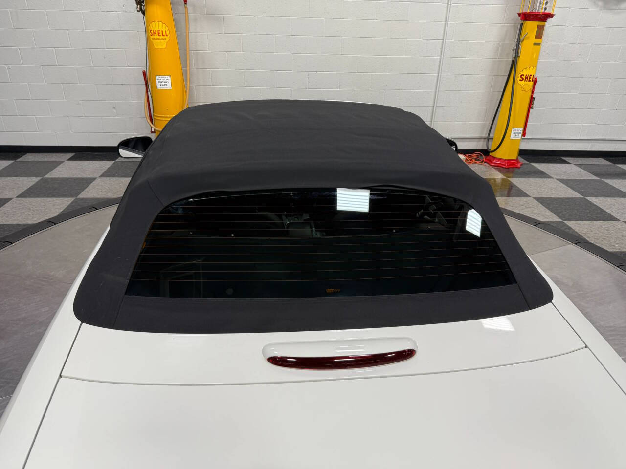 2003 Ford Thunderbird 148