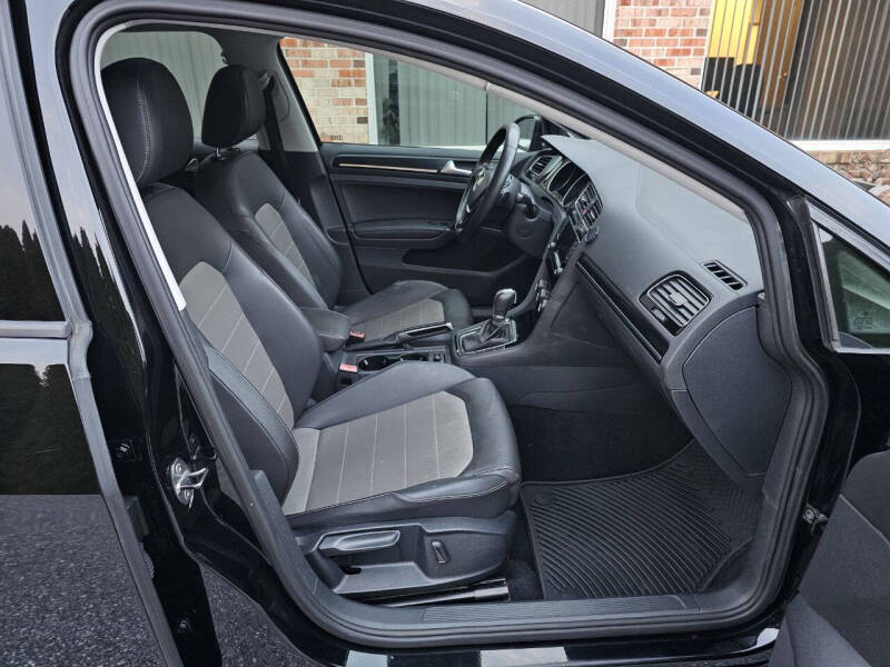 2015 Volkswagen Golf TDI SEL