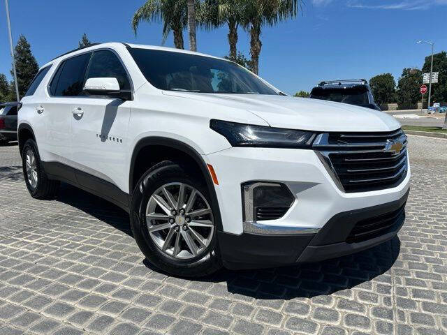 2023 Chevrolet Traverse LT Leather