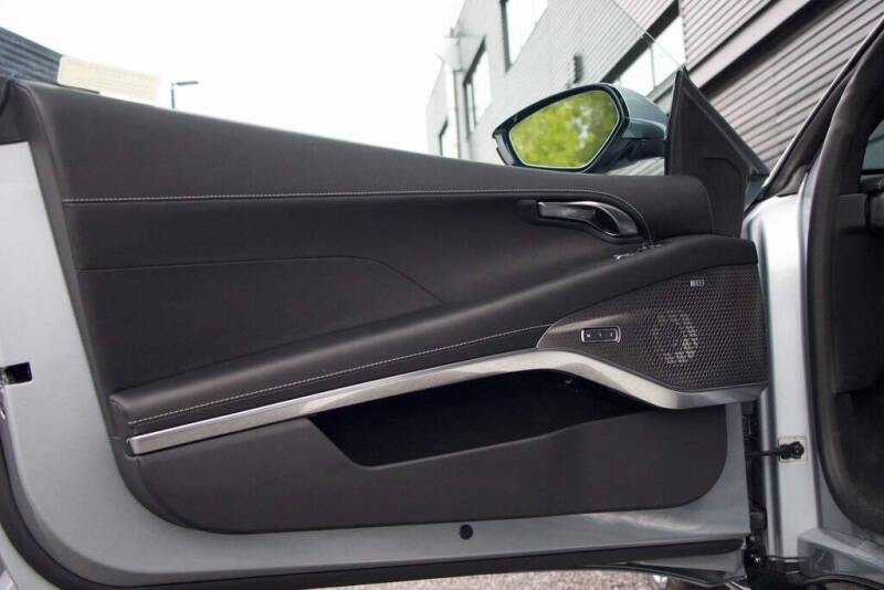 2025 Lotus Emira V6 Base