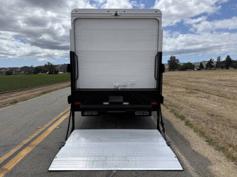 2014 Freightliner MT55 Chassis