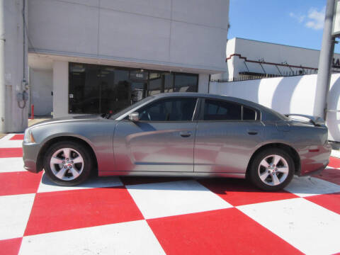 2012 Dodge Charger SE