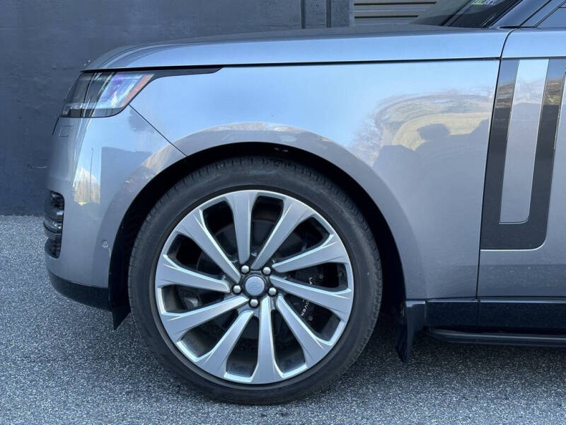 2023 Land Rover Range Rover P530 SE