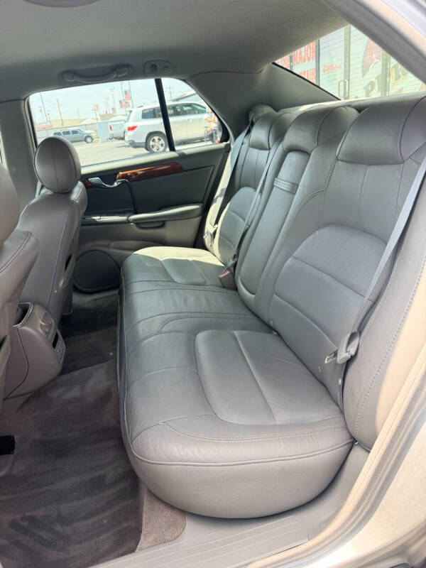 2005 Cadillac DeVille