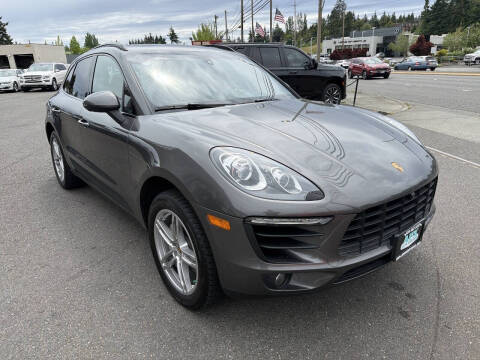 2016 Porsche Macan S