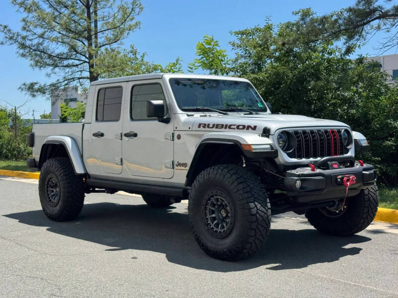 2024 Jeep Gladiator