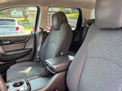 2016 GMC Acadia SLE-2