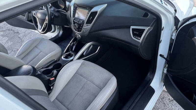 2013 Hyundai Veloster RE MIX