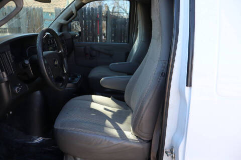 2016 Chevrolet Express 2500