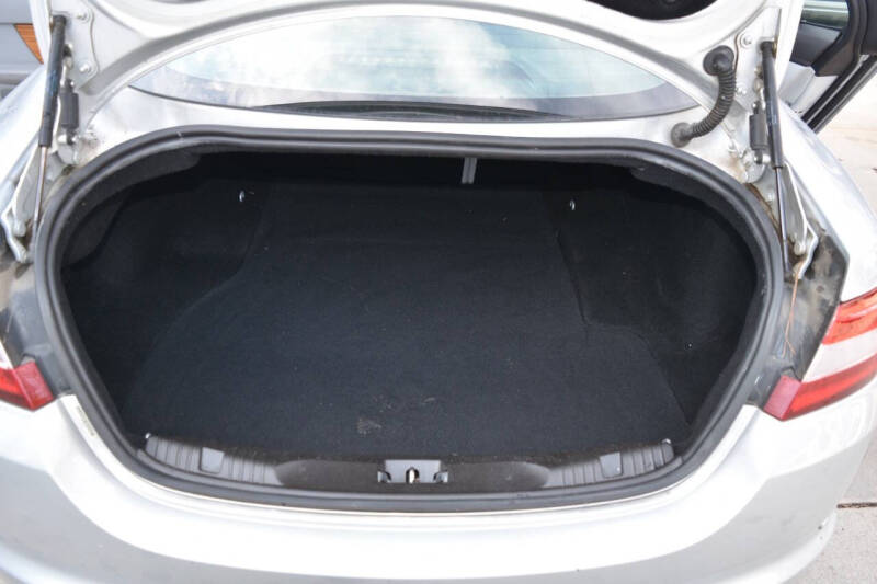 2009 Jaguar XF Luxury