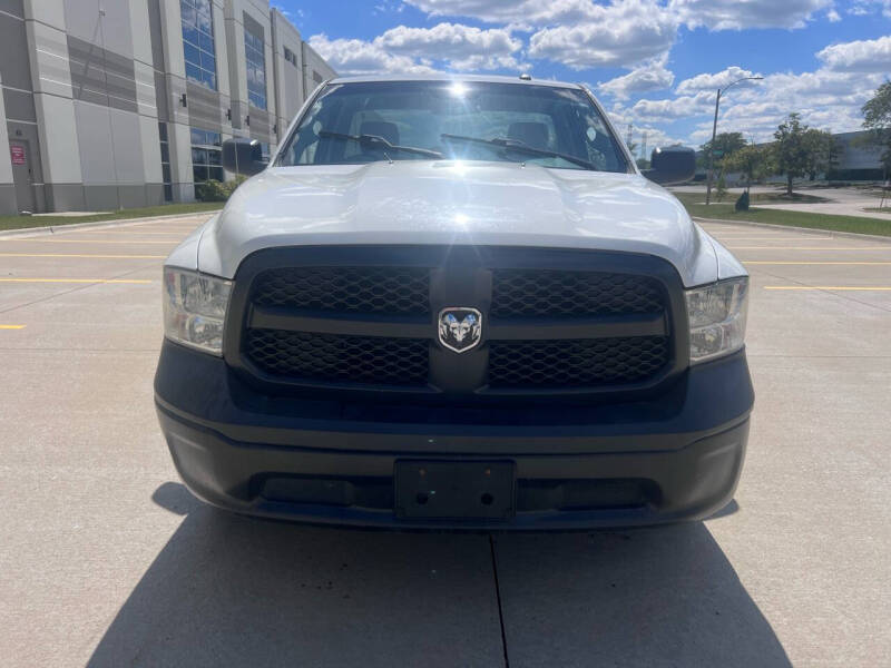 Used 2016 RAM Ram 1500 Pickup Tradesman with VIN 3C6JR7DG3GG168917 for sale in Elmhurst, IL