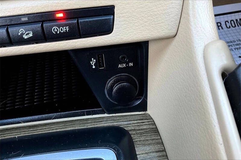 2013 BMW X1 xDrive28i