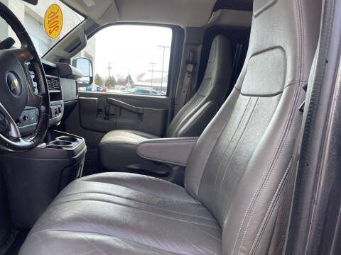 2016 Chevrolet Express 3500