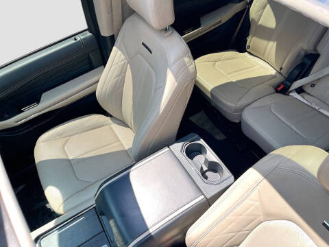 2022 Ford Expedition Platinum