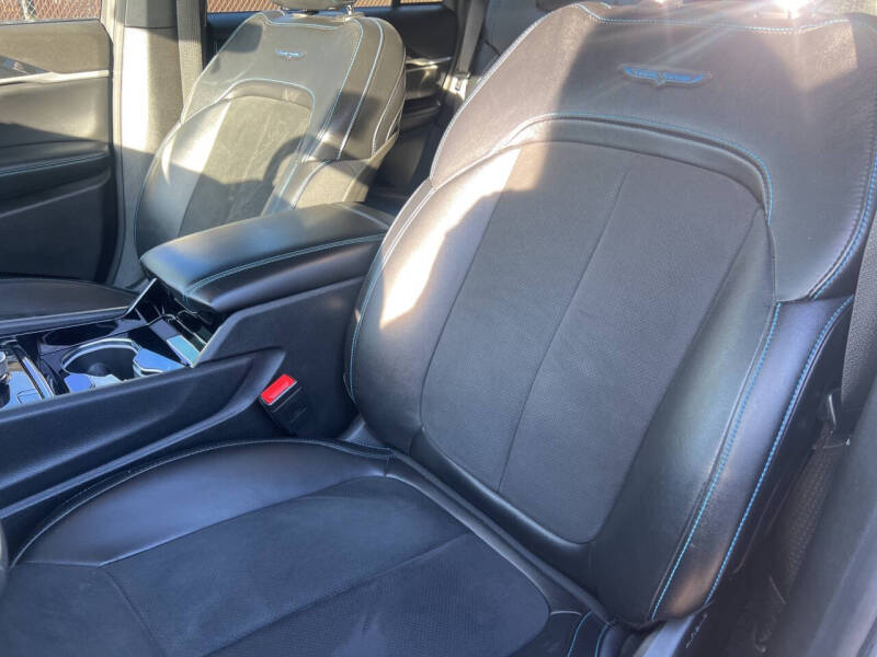 2022 Jeep Grand Cherokee Trailhawk 4xe