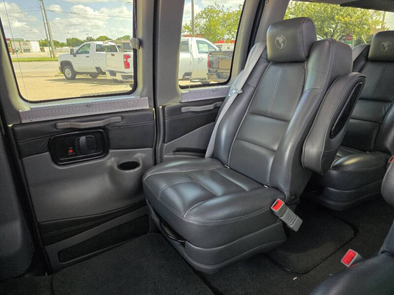 2019 Chevrolet Express 2500