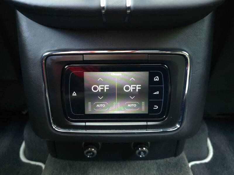 2020 Bentley Bentayga Hybrid