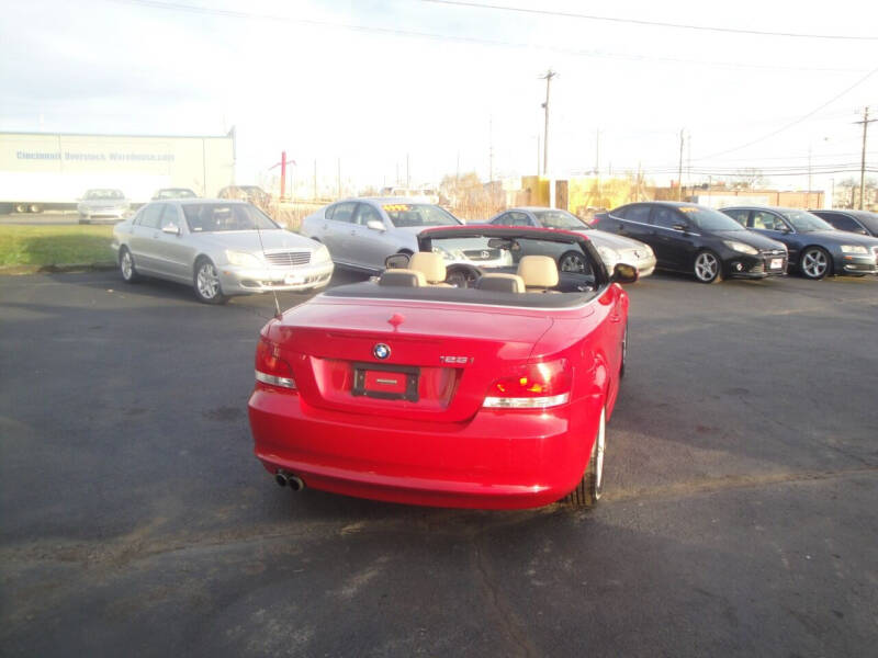 2011 BMW 1 Series 128i