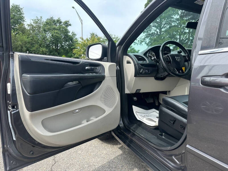 2017 Dodge Grand Caravan SXT