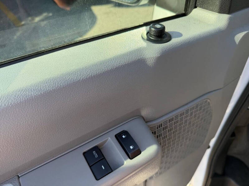 2014 Ford E-Series E-250