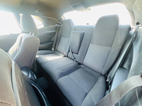 2018 Dodge Challenger SXT