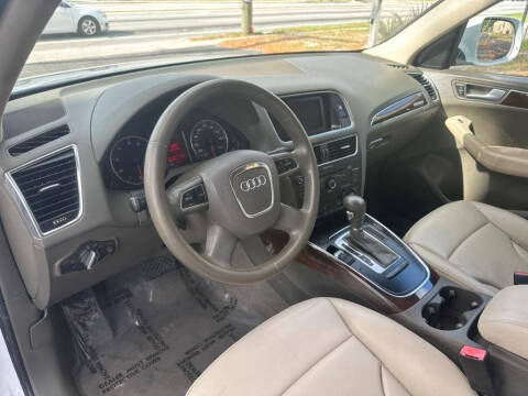 2012 Audi Q5 2.0T quattro Premium