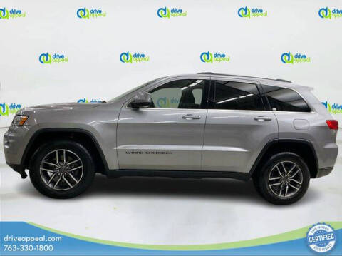2019 Jeep Grand Cherokee Laredo E