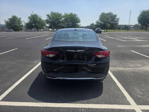 2015 Chrysler 200 Limited