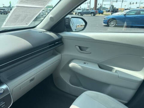 2024 Hyundai Kona SEL